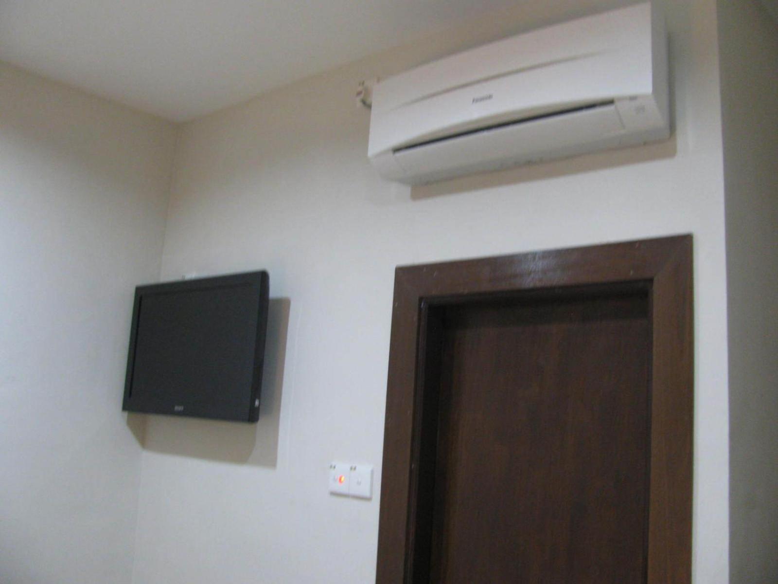 ฟาร์โก บูติค โฮเต็ล Hotel กวนตัน ภายนอก รูปภาพ